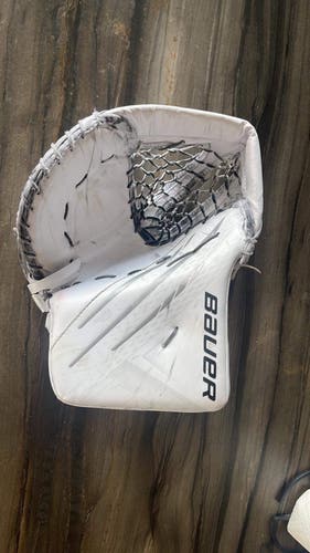 Full Right Bauer Hyperlite Catcher