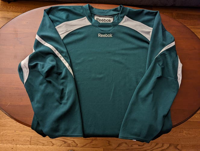 Green Used Men's XL Reebok Jersey