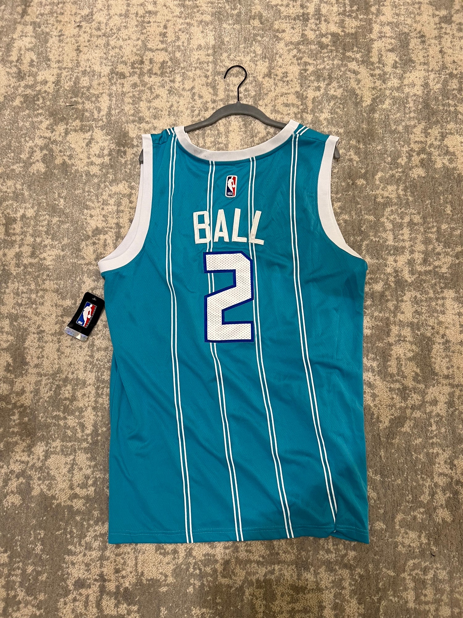 Adult Large Stitched Lamelo Ball Hornets Jersey