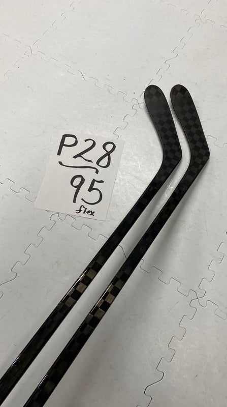 Senior(2x)Left P28 95 Flex PROBLACKSTOCK Pro Stock Nexus 2N Pro Hockey Stick