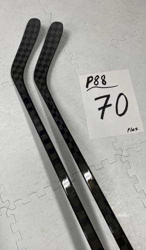 Senior(2x)Right P88 70 Flex PROBLACKSTOCK Pro Stock Nexus 2N Pro Hockey Stick