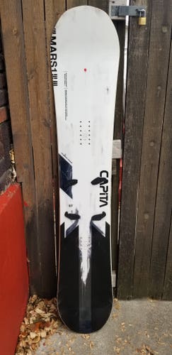 Used Men's CAPiTA Mercury Snowboard All Mountain Without Bindings Stiff Flex Directional Twin