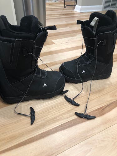 Used Size 7.0 (Women's 8.0) Burton All Mountain Moto Snowboard Boots