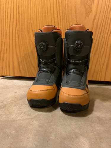 (Brand New) Men's Size 8.0 (Women's 9.0) Rossignol All Mountain Crank Boa H3 Snowboard Boots