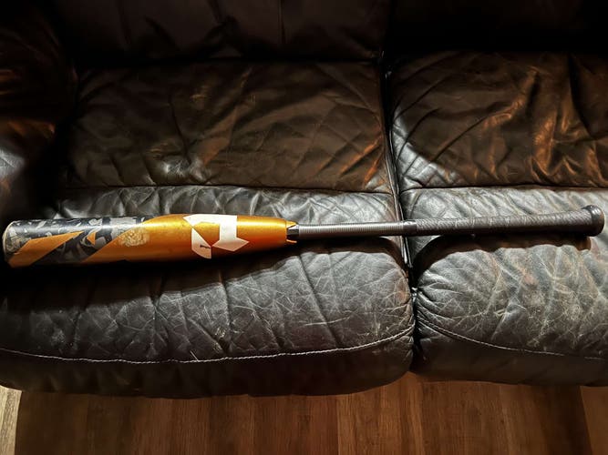 2022 DeMarini (-3) 29 oz 32" Zoa Bat