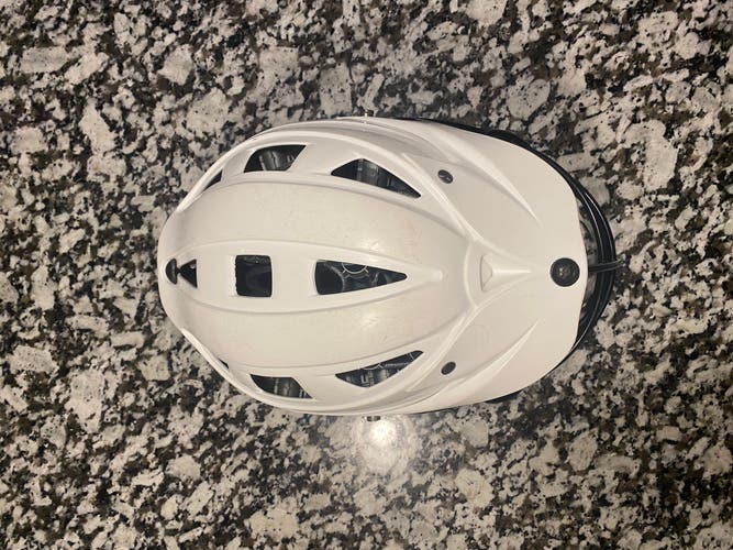 Player's Cascade CPX-R Helmet  | NO CHIN STRAP |