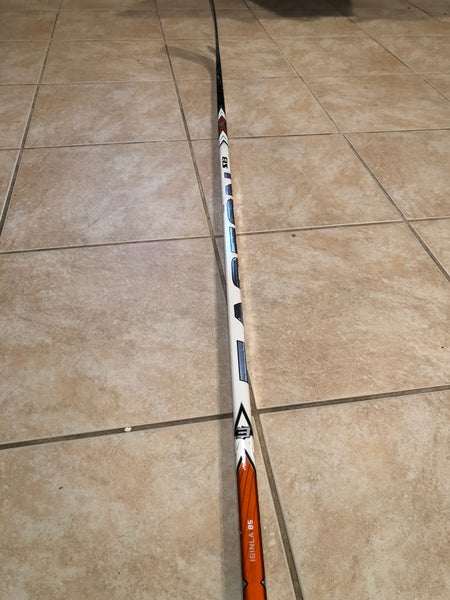 Easton Stealth S13 Senior RH Iginla 85 Flex Stick