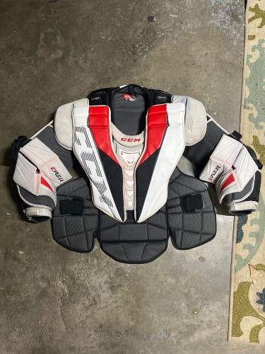 VERY SOLID CONDITION EFLEX 5 PRO CHEST