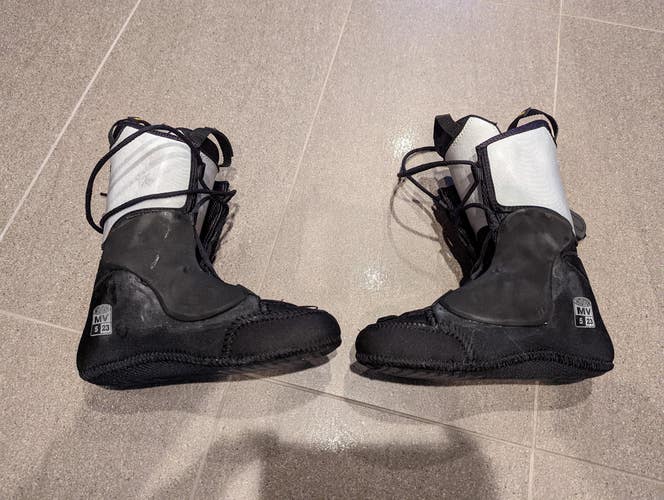 Lightly-Used Unisex Intuition Alpine Touring Ski Boots 23.5