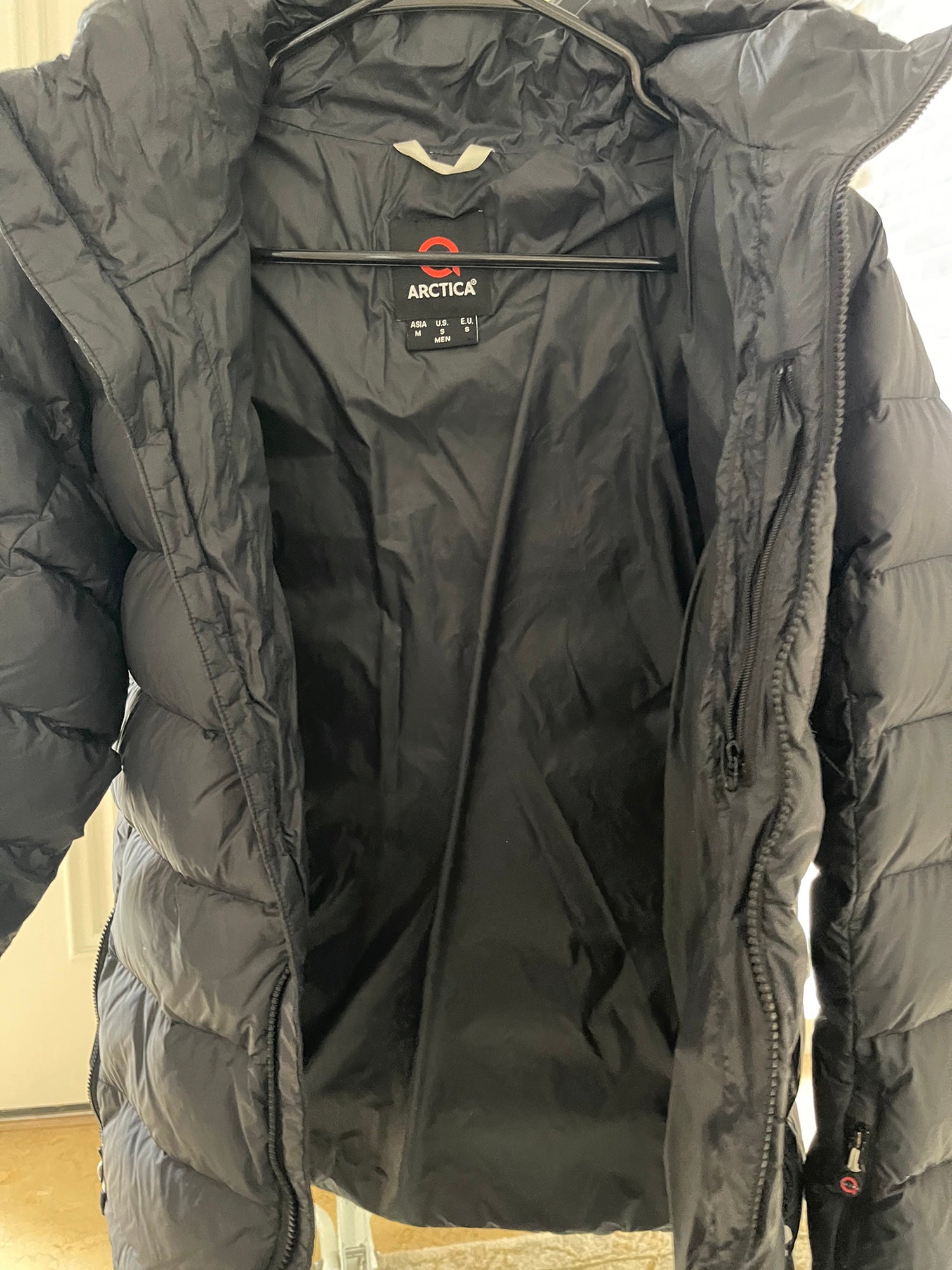 Men's Small Artica Jacket | SidelineSwap
