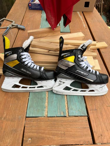 Bauer Supreme S37 6.5EE Hockey Skates