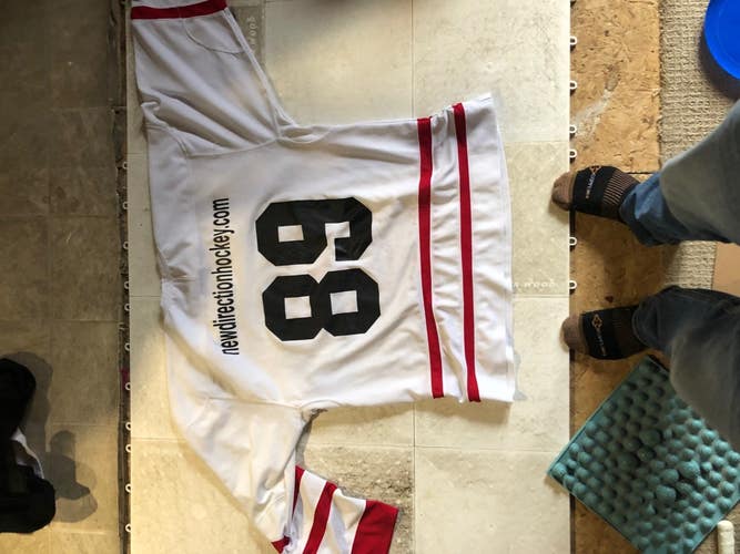 White Used Medium Men's PROMAX Jersey