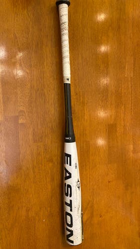 Easton Surge Bat (-3) 32/29