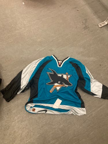 SAN JOSE SHARKS 56G GOALIE CUT JERSEY
