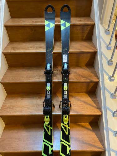 Used Fischer RC4 Slalom Race Skis 150cm with binding