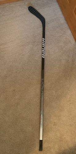 Senior Left Hand P28 Pro Stock Vapor Hyperlite Stick