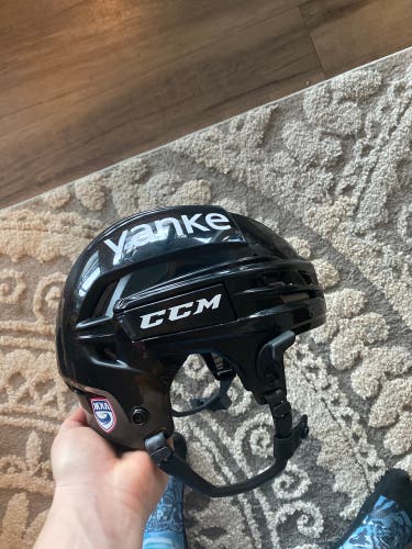 Used Small CCM Tacks 910 Helmet