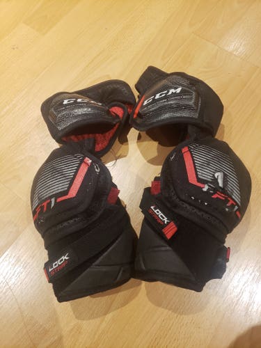 SR M CCM JetSpeed FT1 Elbow Pads