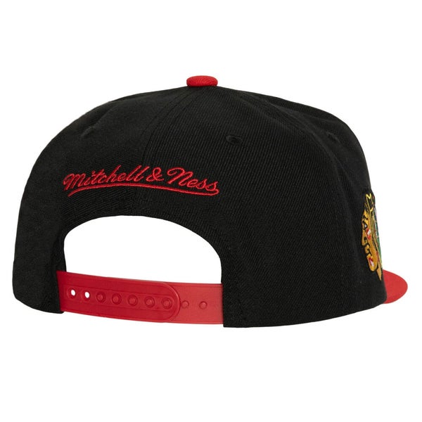 Mitchell & Ness Chicago Blackhawks Vintage Script Snapback Hat Black