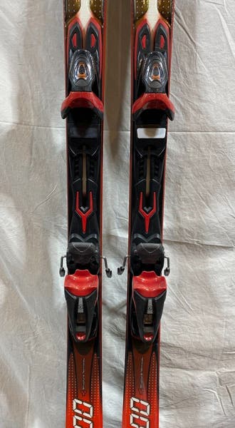 ROSSIGNOL　ロシニョール　actys100 170cm Rossingnol Actys 100 Skis, 170cm, Demo Style Bindings, OLDER