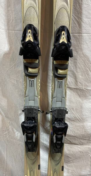 K2 T:Nine Skye 153cm Women's All-Mountain Skis Tyrolia SP100