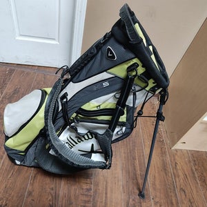Callaway HL5 5  Divider Lightweight  Golf Stand Bag Gray/White/Yellow Raincover