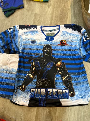 SuB Zero Mortal Combat themed Hockey Jersey Size 60 Number 13 includes socks