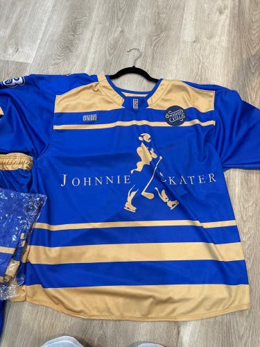 Johnny Walker Hockey Jersey Size 60 Number 13