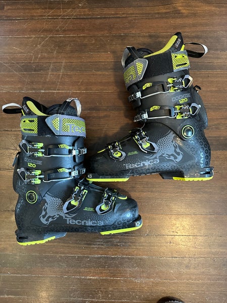 Used Men's Tecnica Alpine Touring Cochise 120 Ski Boots Stiff Flex