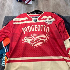 Pidgeotto Pokémon x Detriot Red Wings themed hockey jersey