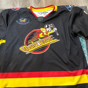 Mighty Mouse x Vancouver Canucks themed hockey jersey
