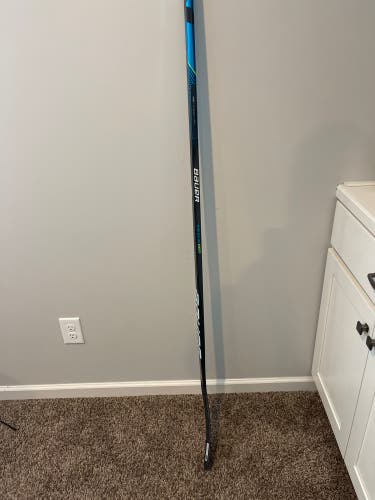 Senior Left Hand P88 Nexus Geo Hockey Stick