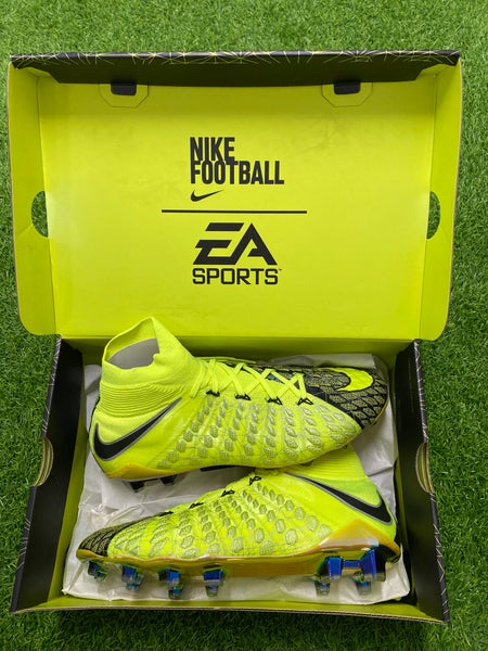 Green New Size 11 (Women's 12) Nike Hypervenom Phantom 3 Elite FG Cleats |