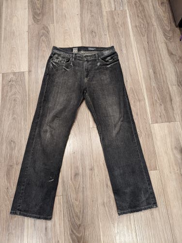 34x30 Men's Volcom Black Zip Jeans