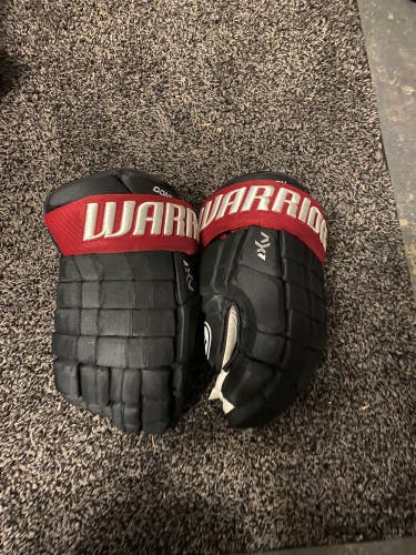 Warrior 14" NHL (Kevin Connauton) Pro Stock Gloves