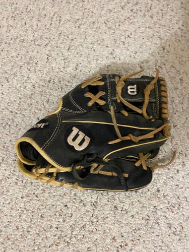 Used Wilson Right Hand Throw Infield A1000 Baseball Glove 11.75"