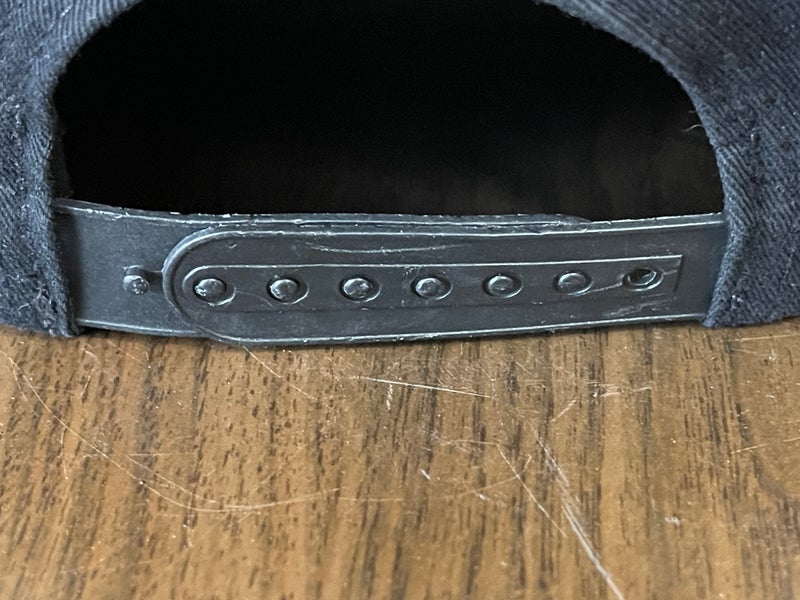 Reebok Dallas Stars Velcro Strap Hat EZS55 : Sports & Outdoors 