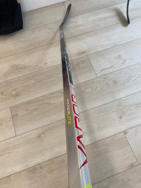 Senior Right Handed P88 Vapor Hyperlite Hockey Stick