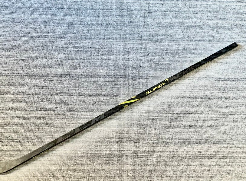 Intermediate Right Handed P90TM Super Tacks AS4 Pro Hockey Stick