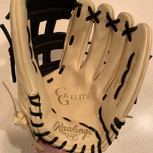 Outfield 12.75" Gold Glove Elite Baseball Glove