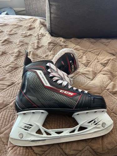 Used CCM JetSpeed 270 Hockey Skates Regular Width Size 6.5