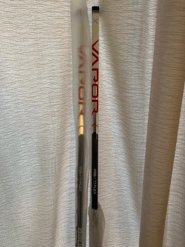2-Pack Senior Left Hand P28 77Flex New Never Used Vapor Hyperlite Hockey Stick