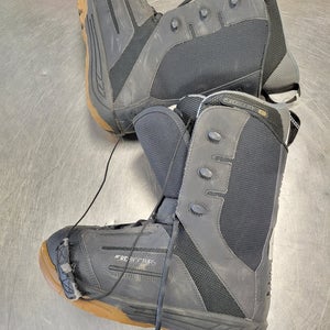 Used Ride Snowboard Boots Senior 9 Men's Snowboard Boots