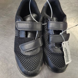 Used Junior 01 Golf Shoes