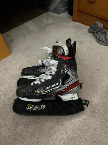 Used Bauer Regular Width  Size 6 Vapor 2X Pro Hockey Skates