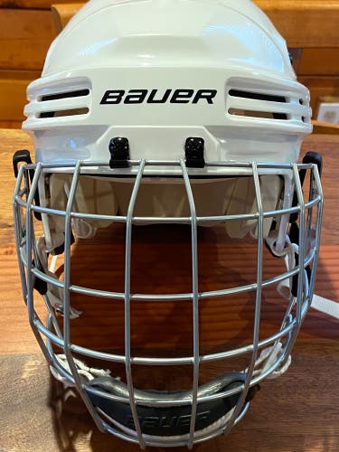 Large Bauer 4500 Helmet Combo White