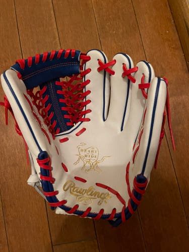 New Infield 11.75" Heart of the Hide Baseball Glove