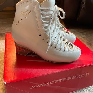 Edea Chorus Skate Boots Sz 240