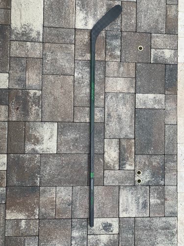 Intermediate Right Handed P88 Ribcor Trigger 5 Pro Hockey Stick