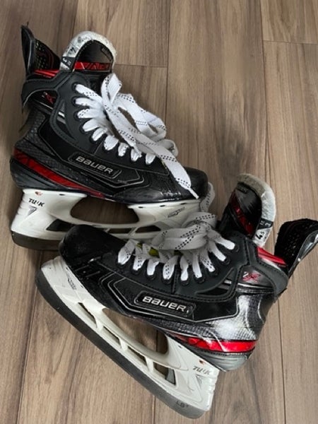 Youth Used Bauer Vapor 2X Hockey Skates Size 4.5